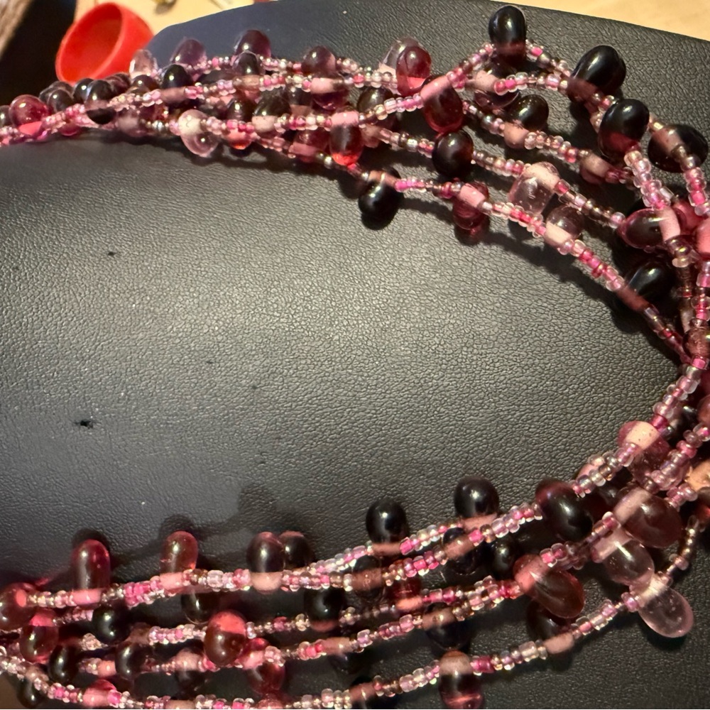 Mixed Vtg Jewelry lot of REDS - Picture 16 of 16